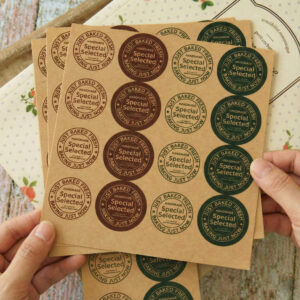 Alternative view of Tem giấy 02