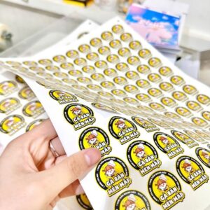 Alternative view of Tem decal nhựa ăn vặt